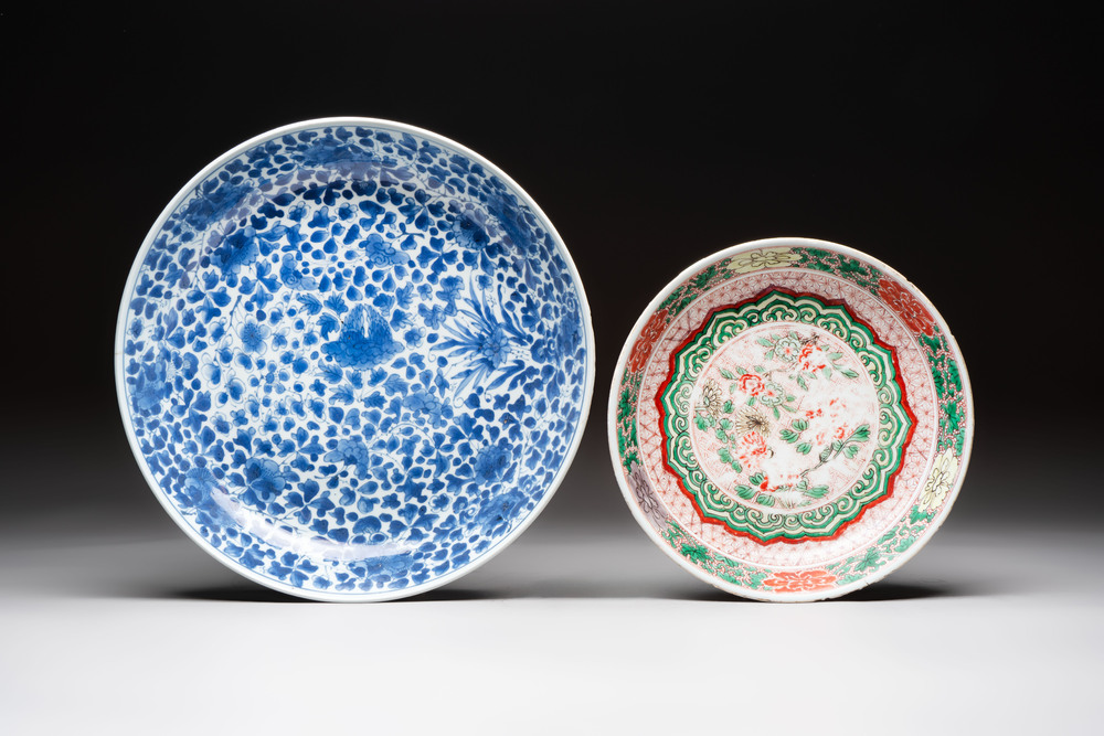 A Chinese blue and white 'floral' dish and a wucai 'floral' dish, Shunzhi/ Kangxi