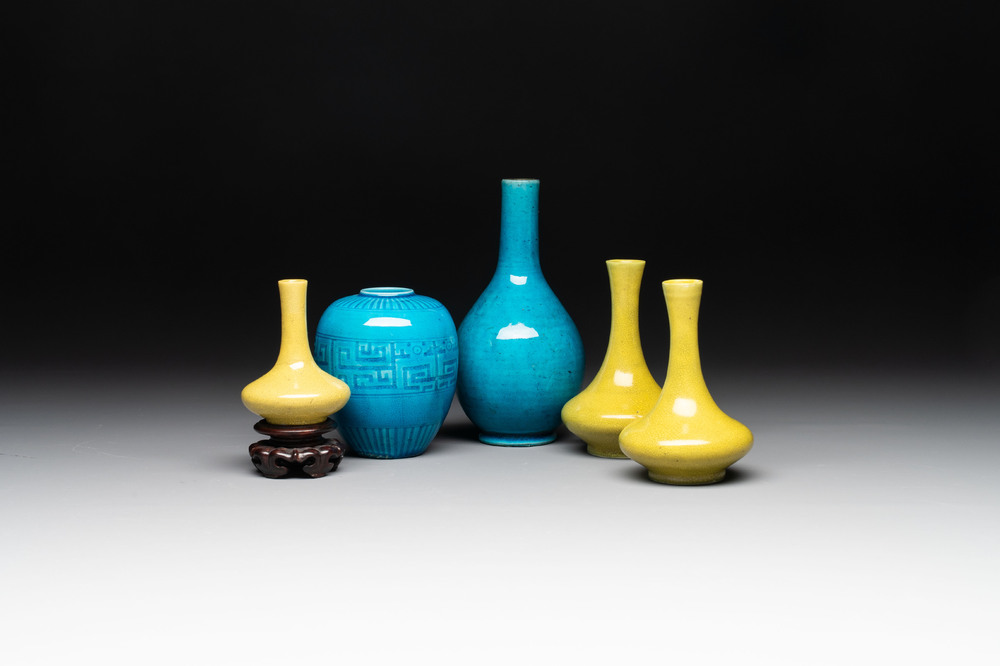 Three Chinese yellow-glazed vases and two turquoise-glazed vases, 19th C.