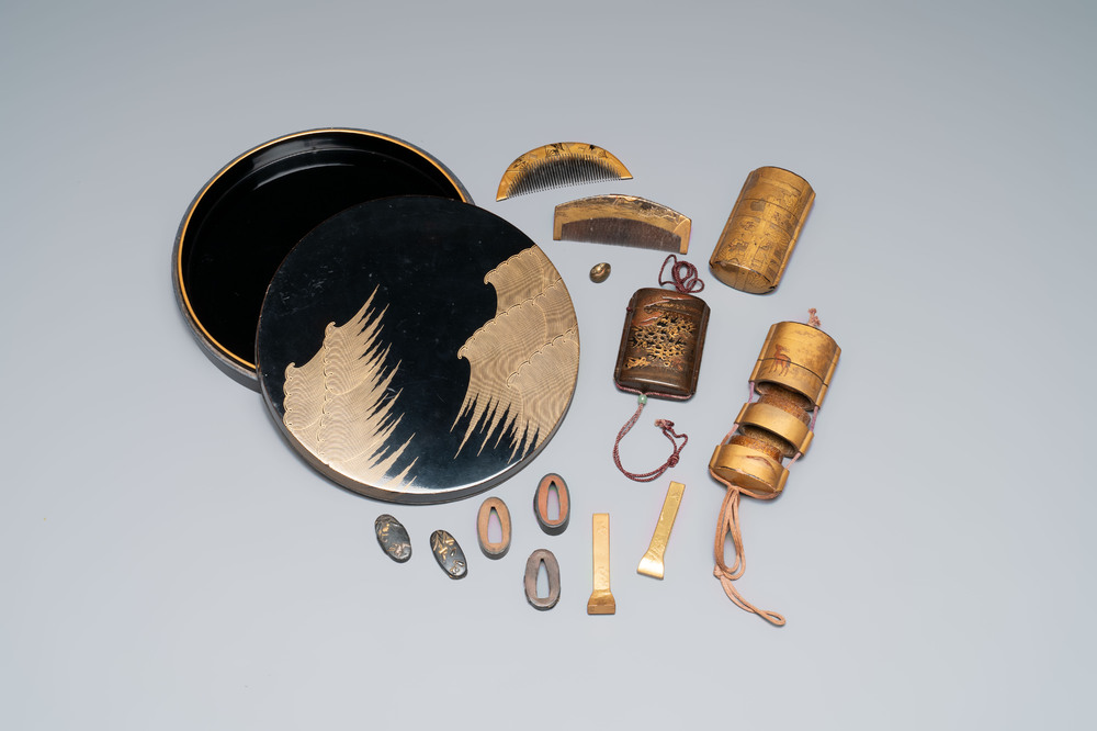 A varied collection of 14 Japanese lacquer and bronze wares, Zōhiko 平安象彦 mark, 19/20th C.