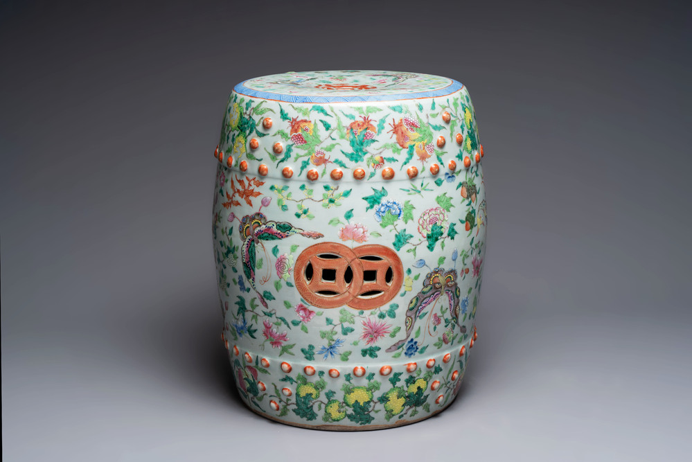 A Chinese famille rose celadon-ground garden seat, 19th C.