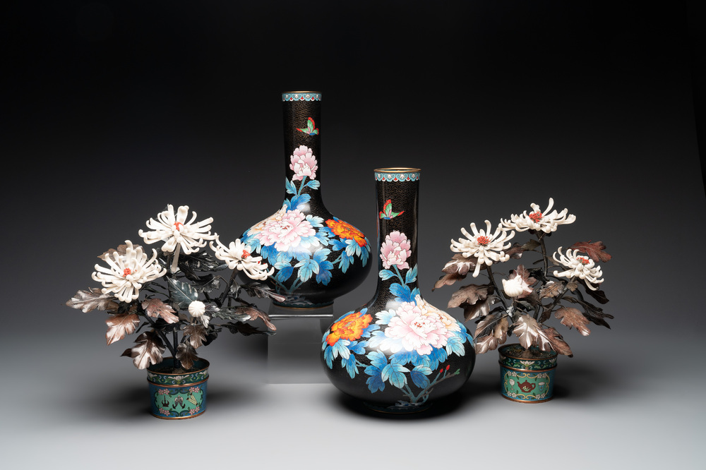 A pair of Chinese cloisonn&eacute; 'peonies' vases and a pair of jardini&egrave;res with precious stone chrysanthemums, 20th C.