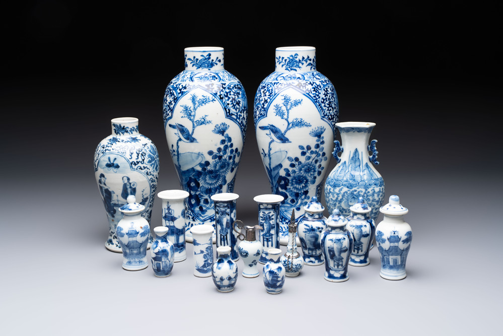 18 Chinese blue and white wares, Kangxi and later