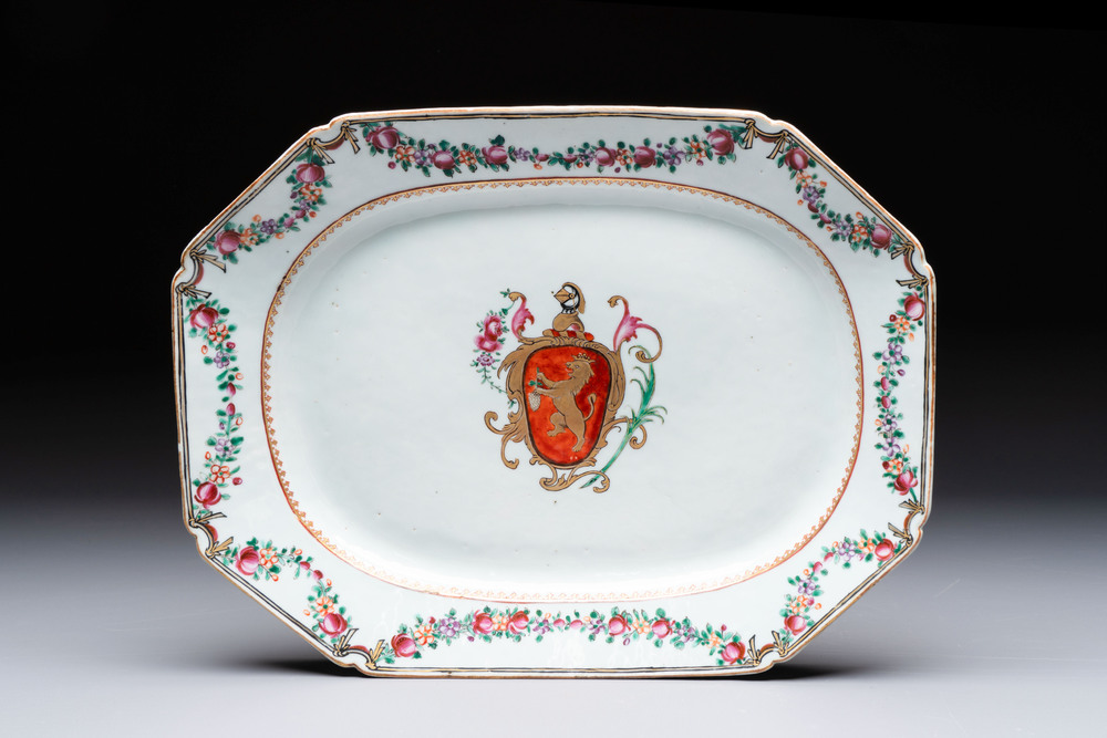 A Chinese famille rose armorial dish with an unidentified coat of arms, Qianlong