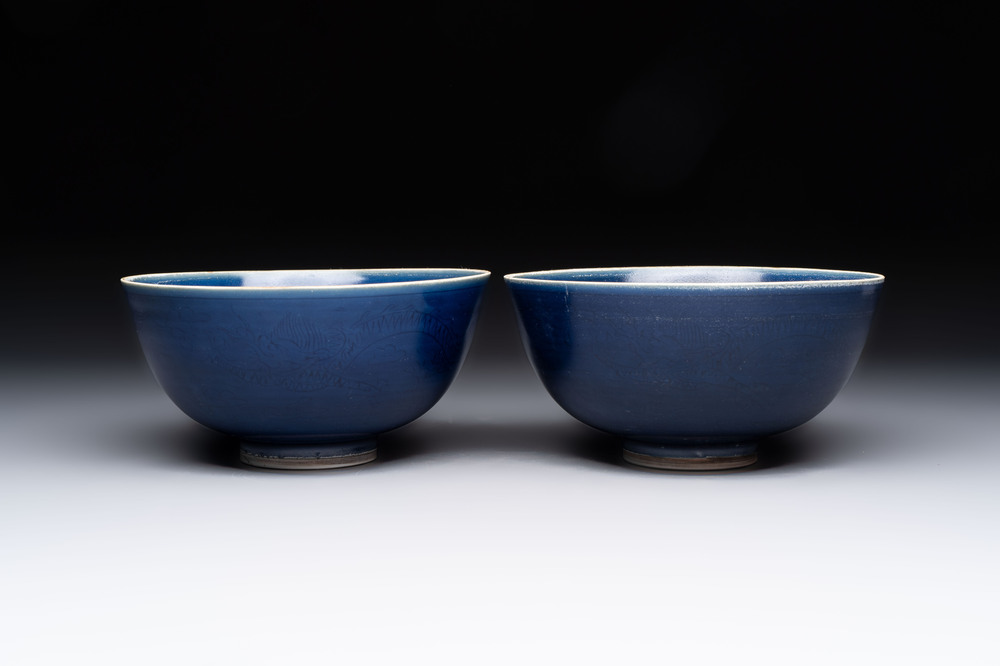A pair of Chinese blue-glazed 'Hatcher Cargo' shipwreck bowls with incised dragons, Transitional period