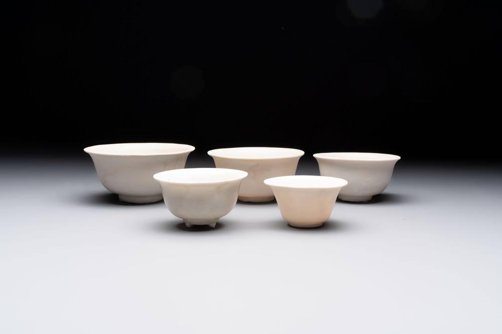 Five Chinese white-glazed 'Hatcher Cargo' shipwreck bowls, Transitional period
