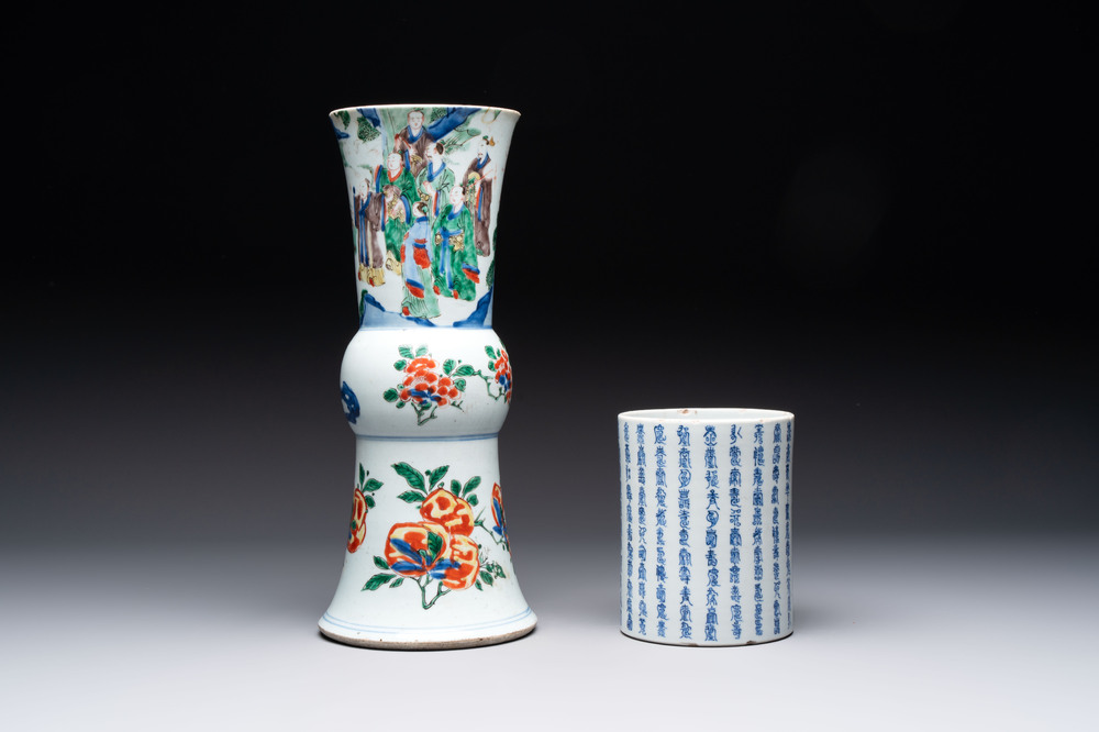A Chinese wucai 'gu' vase and a blue and white brush pot, Transitional period and later