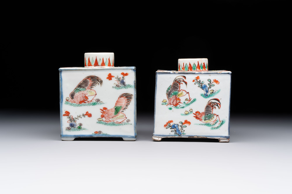 A pair of Chinese famille verte rectangular 'fighting roosters' tea caddies, Kangxi