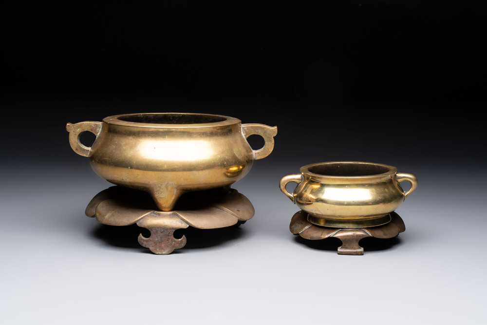 Two Chinese bronze censers and stands, Xuande mark, 19th C.