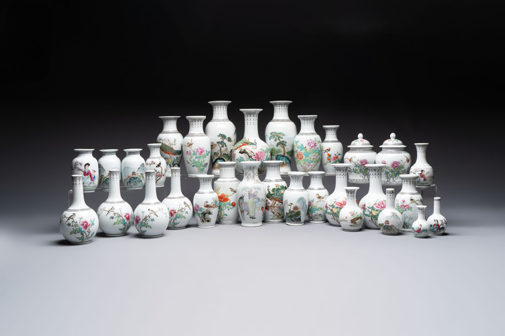 31 Chinese famille rose vases, Qianlong and Jingdezhen marks, 20th C.
