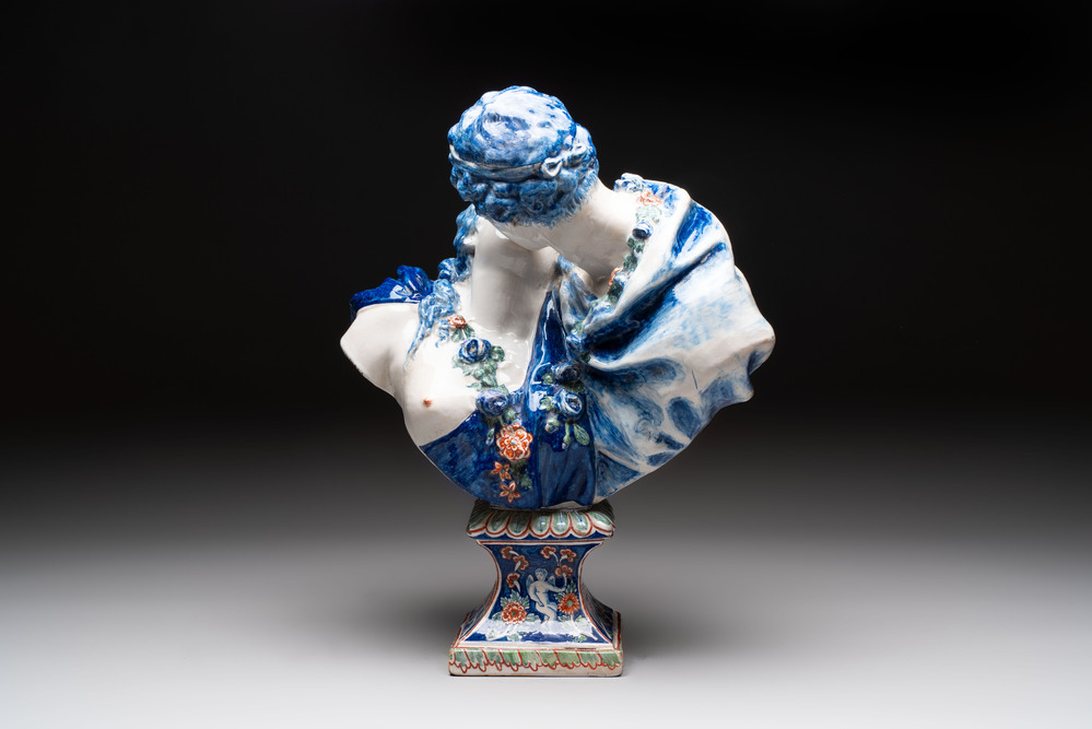 A polychrome Delft-style 'The Kiss' group after Jean Antoine Houdon (1741-1828), Samson, Paris, 19th C.