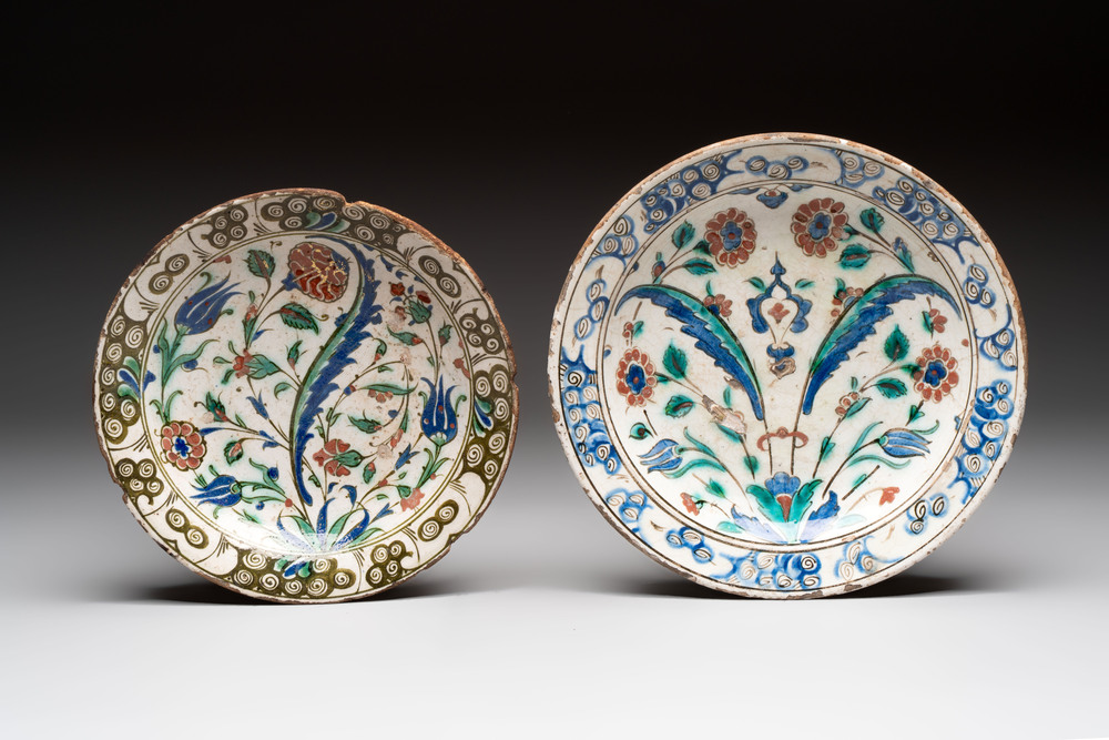 Two Iznik 'saz leaf' pottery dishes, Turkey, 16th C.