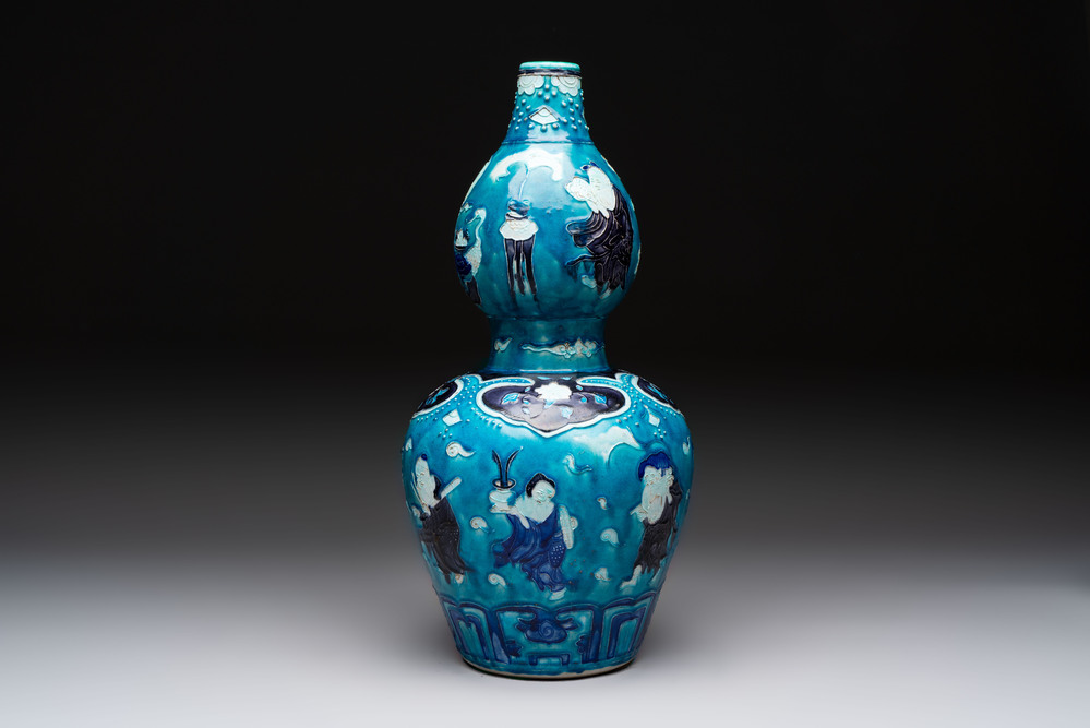 A large Chinese Fahua 'Ba Xian Zhu Shou 八仙祝壽' double gourd vase, 19th C.