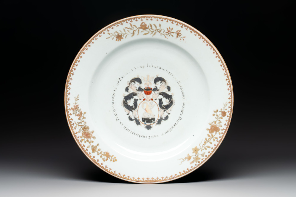 A large Chinese gilt-decorated armorial dish with the arms of Harmannus Laurents Discher, Qianlong, dated 1749