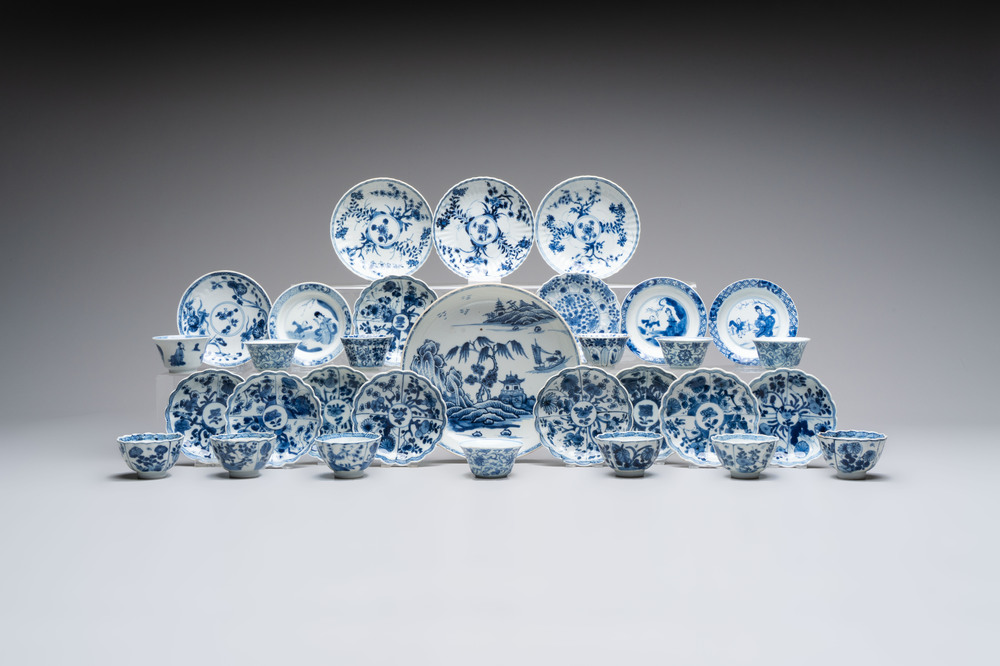 A collection of 31 Chinese blue and white tea wares, Wanli and Chenghua marks, Kangxi