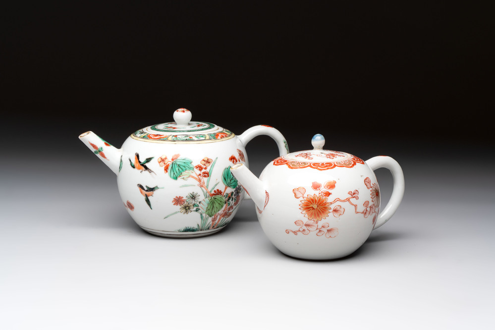 A Chinese famille verte teapot and a gilt-decorated iron-red teapot, Kangxi