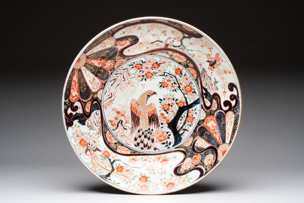 A massive Japanese Imari 'eagle' dish, Edo, first half 18th C.