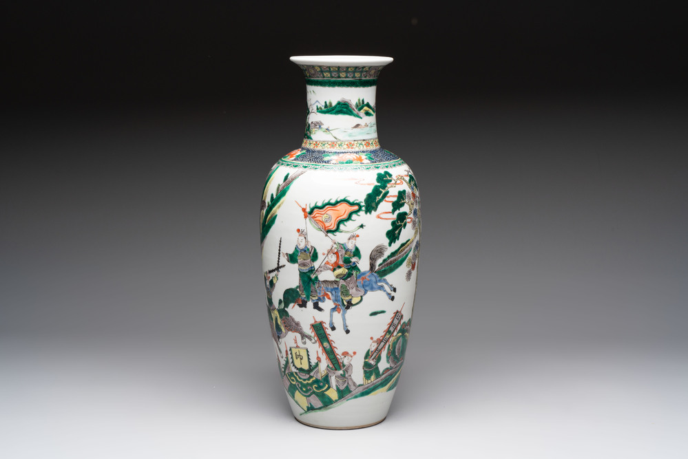 A Chinese famille verte 'Feng Shen Yan Yi 封神演義' vase, Kangxi mark, 19th C.