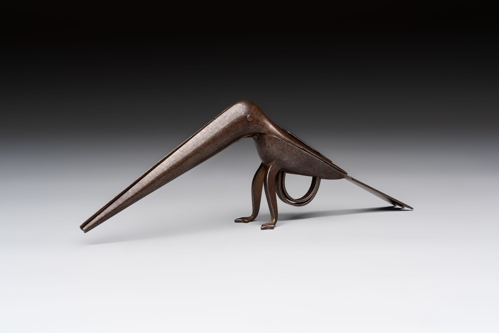 An Indo-Persian steel bird-form pair of scissors, 18/19th C.