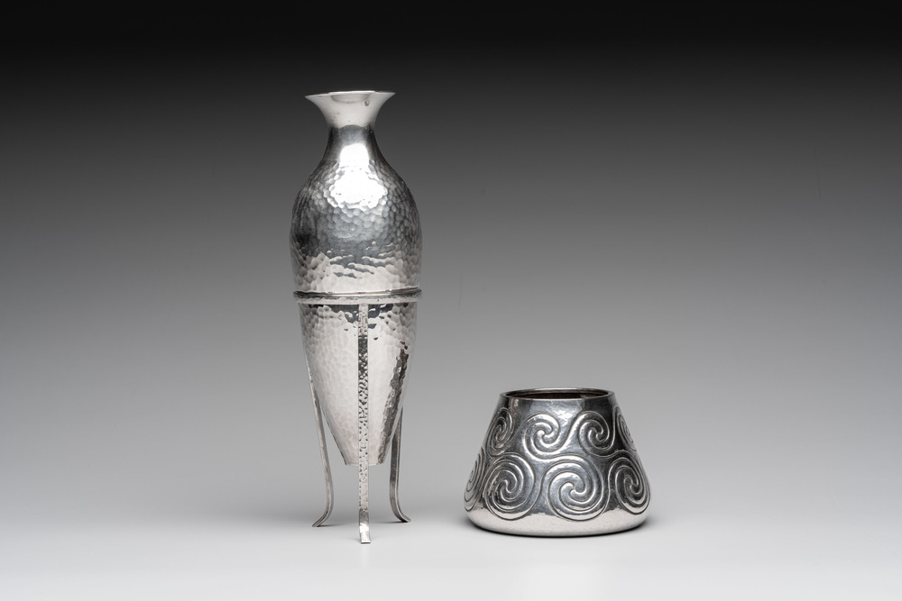 A silver amphora on stand and a Lalaounis silver vase, 925/000, Greece, 20th C.