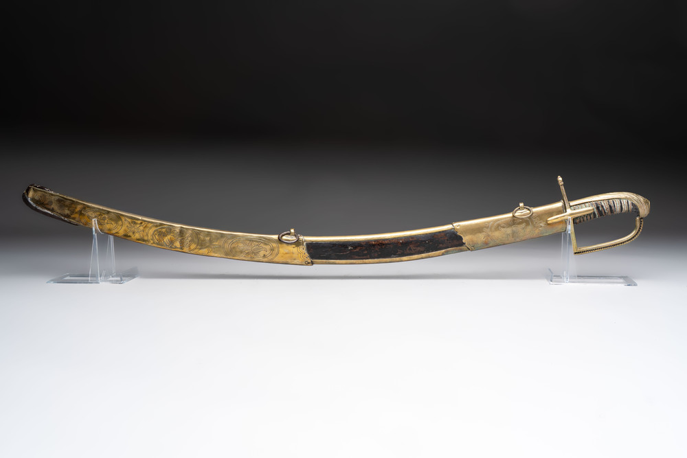 A French artillery officer&rsquo;s sabre &lsquo;&agrave; la hongroise&rsquo; with beaded guard or 'garde perl&eacute;e', 1st Empire, 19th C.