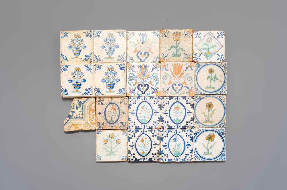 19 polychrome Dutch Delft tiles with floral design, 17th C.