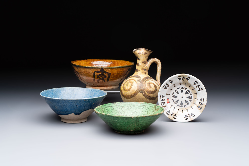 A study collection of five pieces of ceramic, Persia and Asia, 12th C. and later