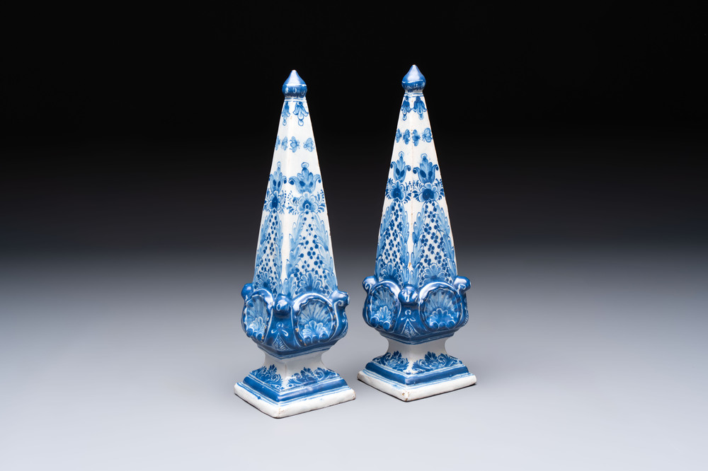 A pair of blue and white Delftware obelisks, probably France, 18th C.
