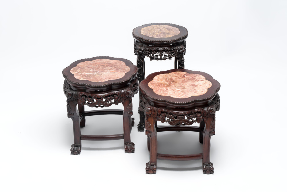 Three Chinese marble-topped hongmu stands, 20th C.