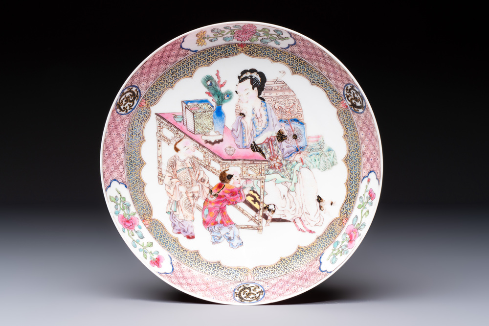 A fine Chinese famille rose ruby-back eggshell plate with a lady and playing boys, Yongzheng