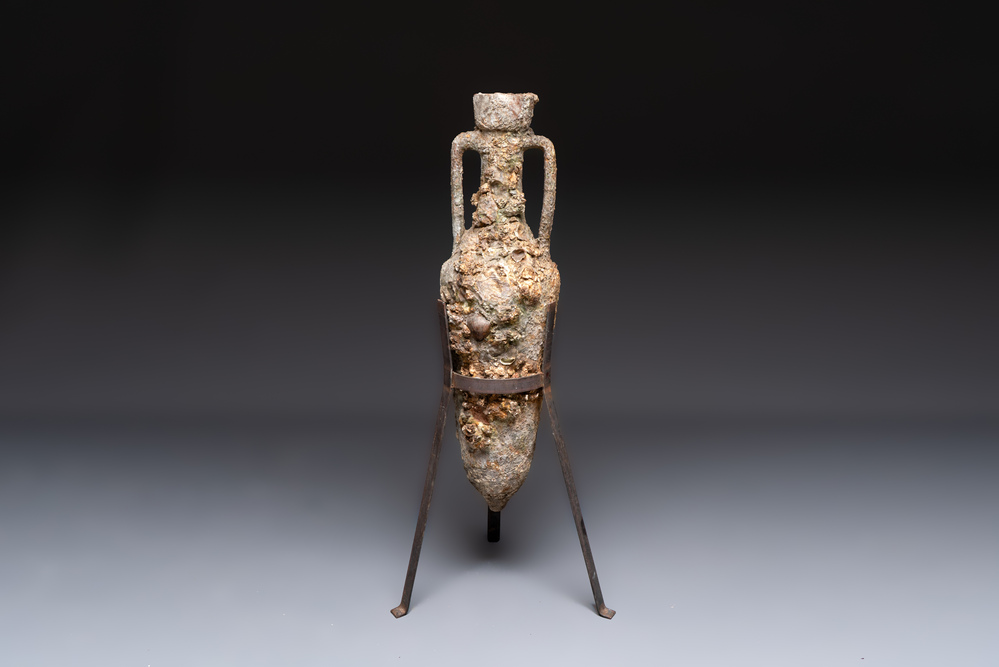 A Roman terracotta amphora for wine or oil transport, 2/1st C. B.C.