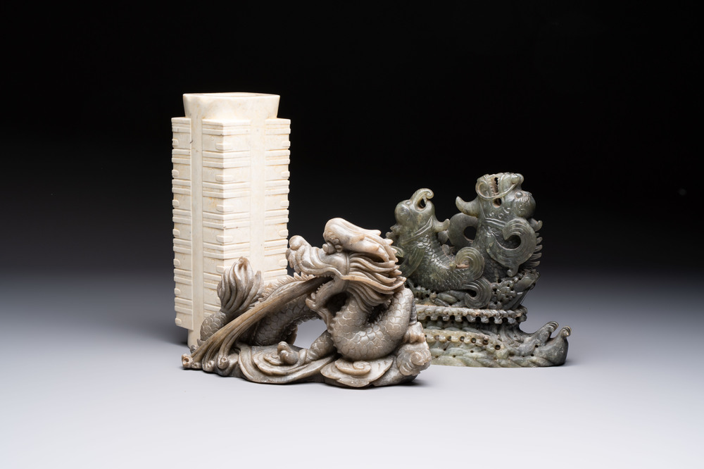 Two Chinese carved jade groups and a jade ritual 'cong' vase, 20th C.
