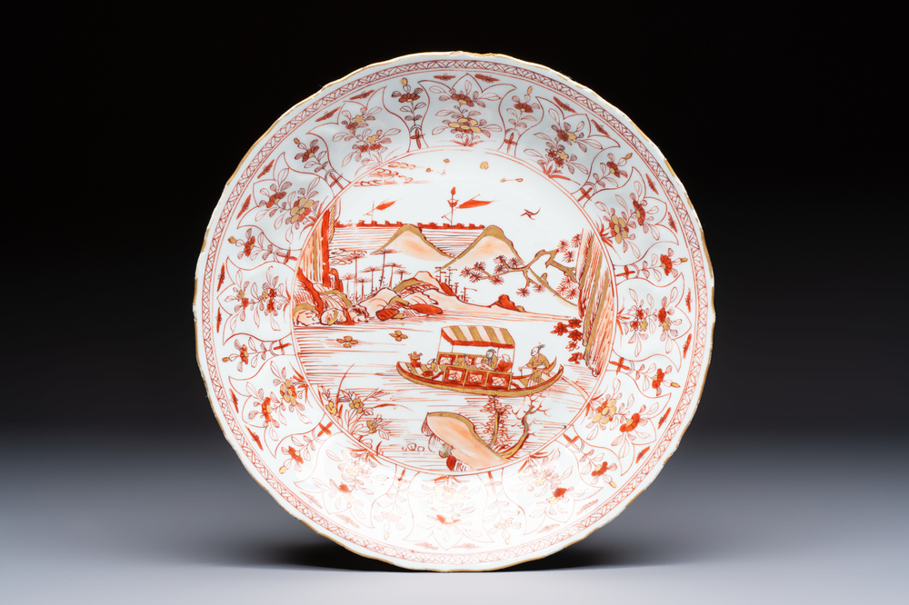 A Chinese iron-red and gilt-decorated 'Ode to the Red Cliff' dish, Kangxi