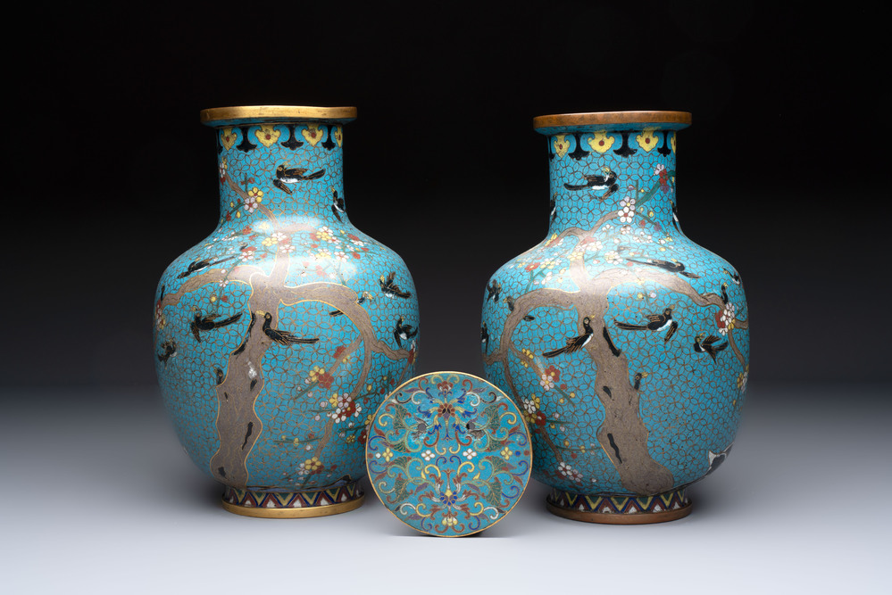 A pair of Chinese cloisonn&eacute; 'Magpies' vases and a 'Lotus Scroll' plaque, 19th C.