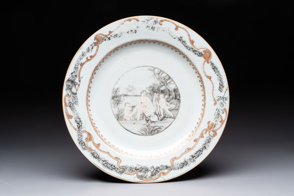 A rare large Chinese grisaille and gilt-decorated 'Venus bathing' dish, Qianlong
