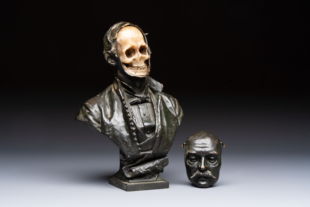An Italian bronze 'Memento Mori' bust with removable face, 19/20th C.