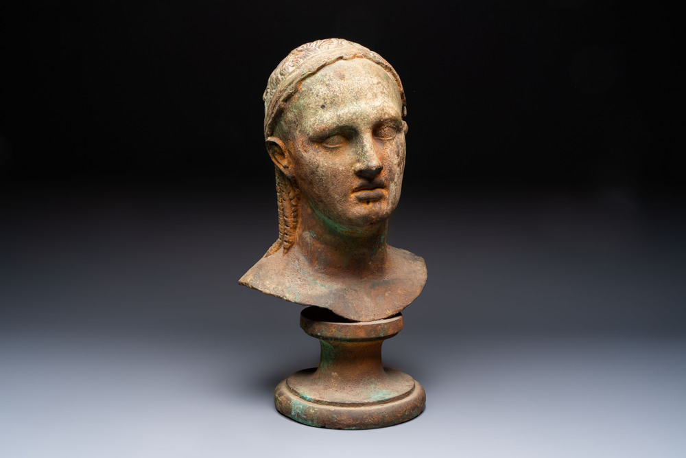 A cast iron bust after the antique, France, 20th C.