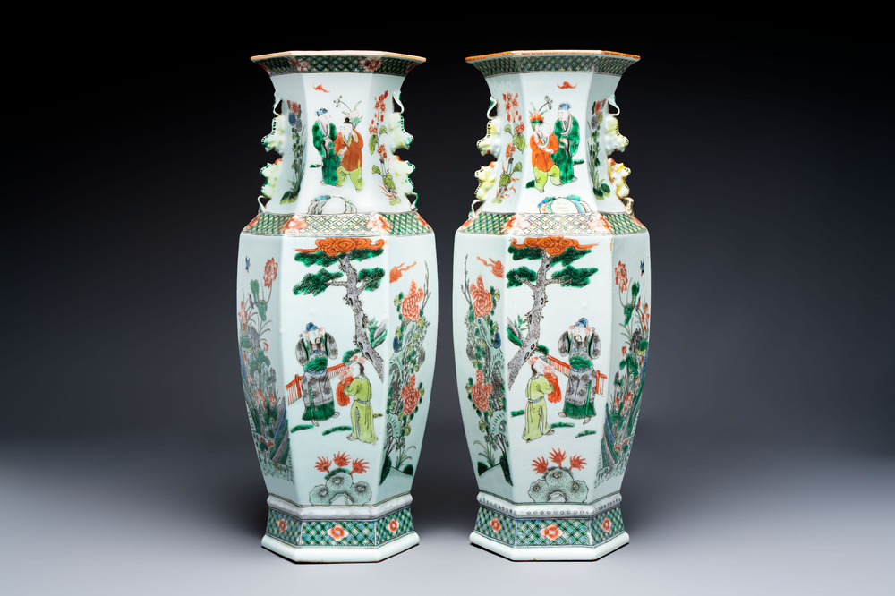 A pair of large Chinese famille verte hexagonal 'Si Ai Tu 四愛圖' vases, 19th C.
