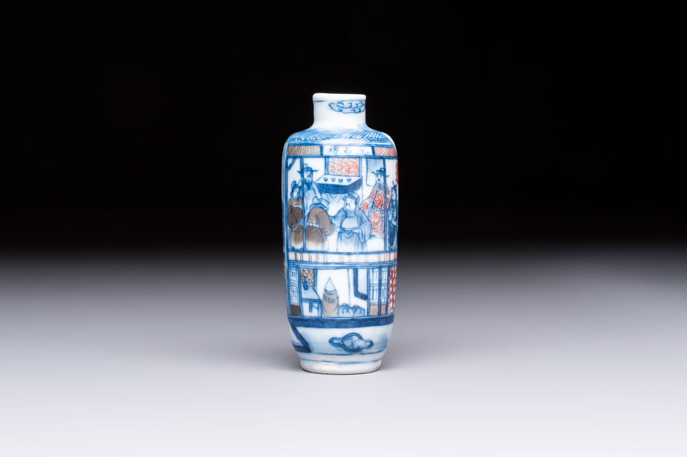 A fine Chinese blue, white and copper-red 'Yu Lou Fu Zhao 玉樓赴召' snuff bottle, 19th C.