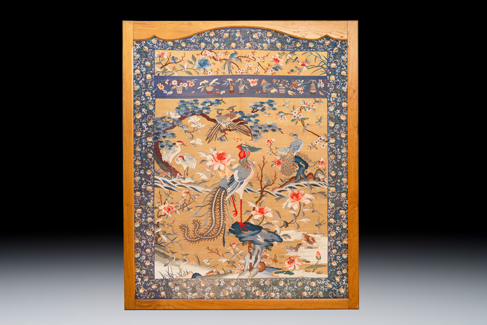 A rare and large Chinese gold-thread and silk 'Bai Niao Chao Feng 百鳥朝鳳' kesi panel, Republic