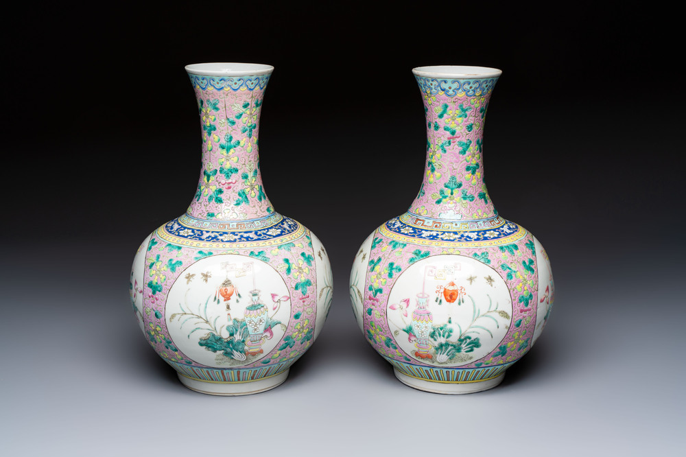 A pair of Chinese famille rose pink-ground 'Ping An Bai Sui 平安百歲' bottle vases, 19th C.