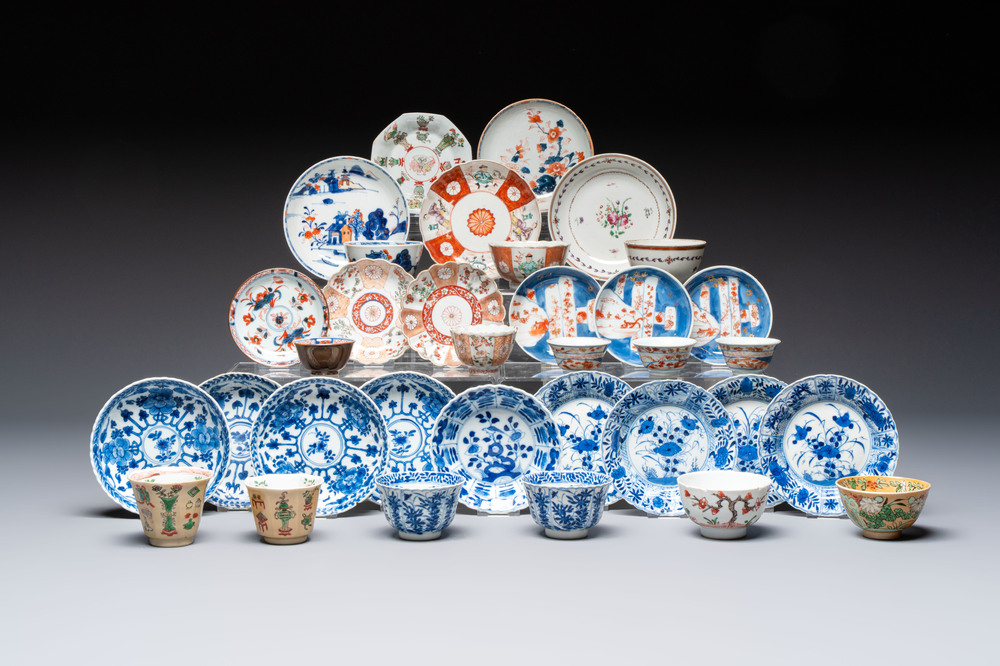 34 Chinese famille rose, verte, Imari-style and blue and white wares, Kangxi and later