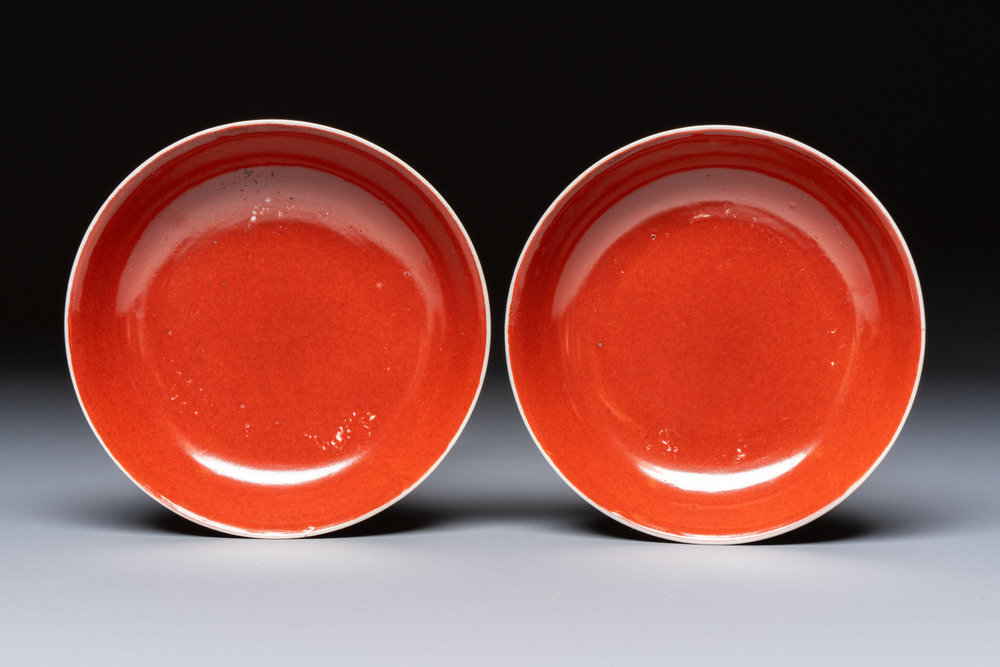 A pair of Chinese coral-red-glazed plates, Qianlong