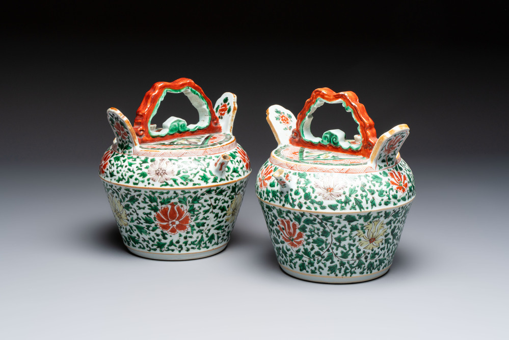 A pair of Chinese famille verte lime pots and covers for the Southeast Asian market, Kangxi