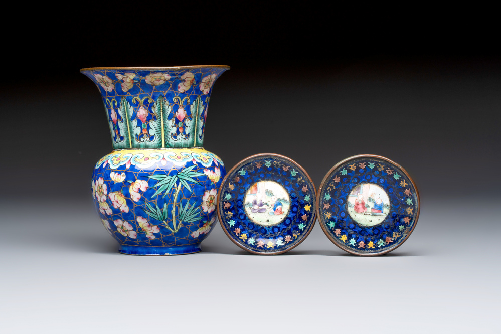 A Chinese Canton enamel 'Prunus on Cracked Ice' spittoon and two snuff dishes, 19th C.