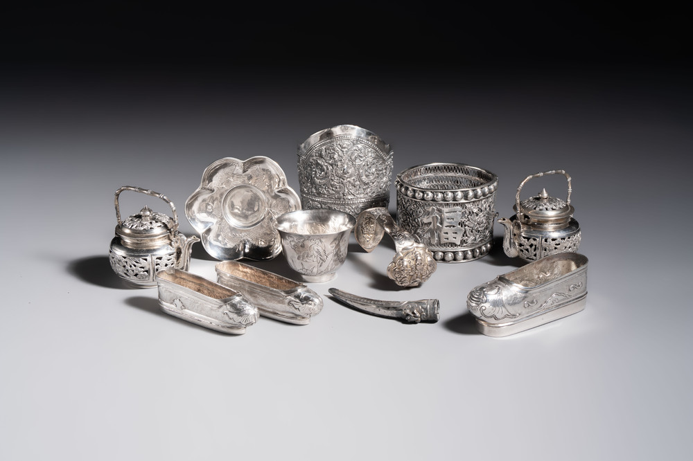 A collection of 11 Chinese silver wares, various marks, 19/20th C.