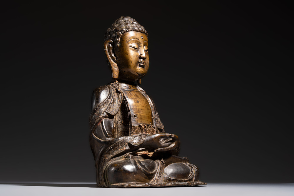 A Chinese bronze figure of Buddha, Ming