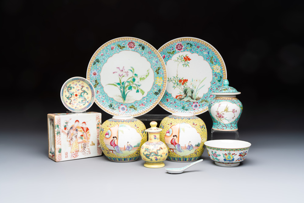 Ten Chinese famille rose and verte wares, Qianlong and Jing De Zhen 景德鎮 marks, 20th C.