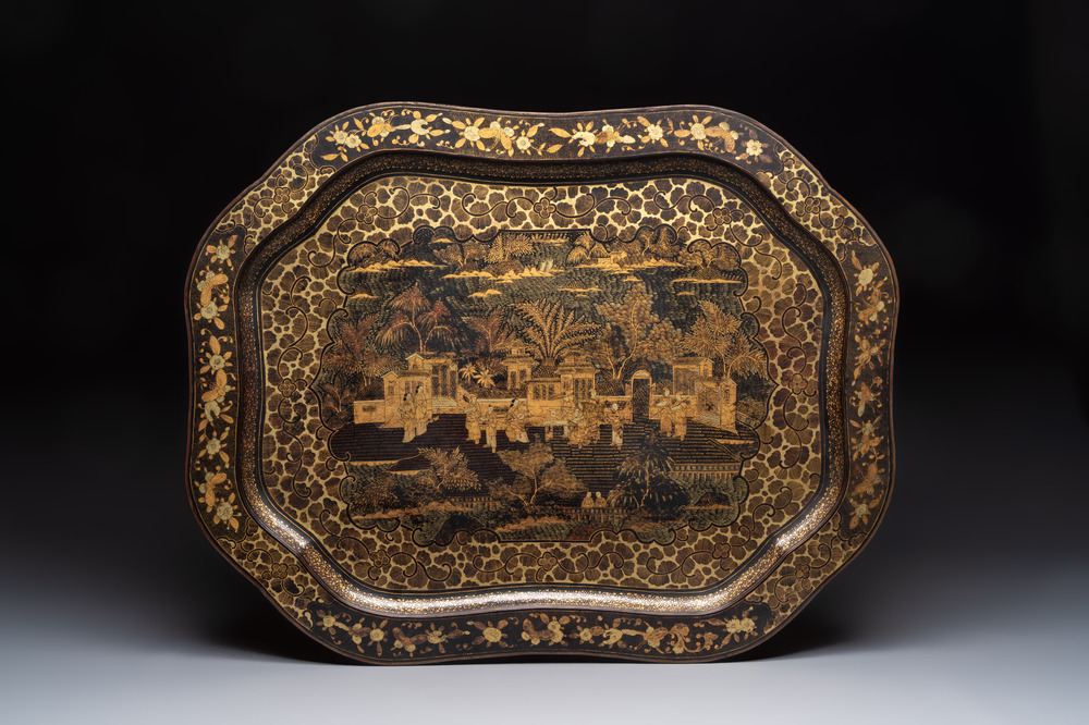A large Chinese Canton gilt-decorated black lacquer tray with narrative design, 19th C.
