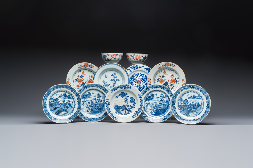 11 Chinese Imari-style and blue and white wares, Yongzheng/Qianlong