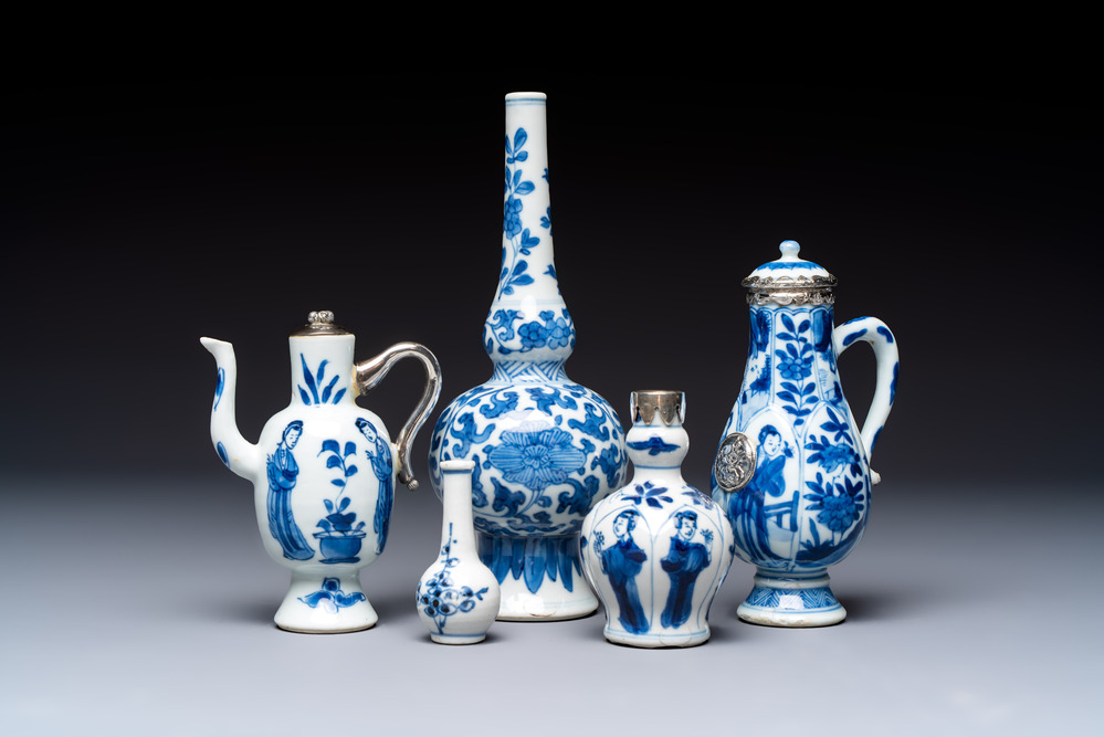 Five Chinese blue and white wares, three silver-mounted, Kangxi